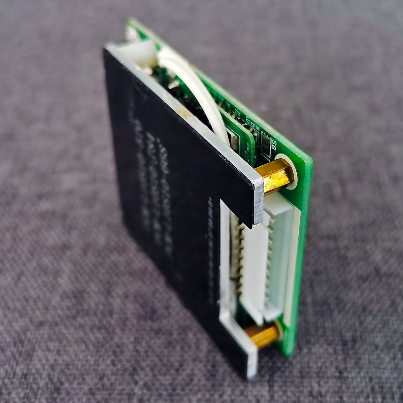 PCM-L10S10-570-9 PCM-L10S10-570-9