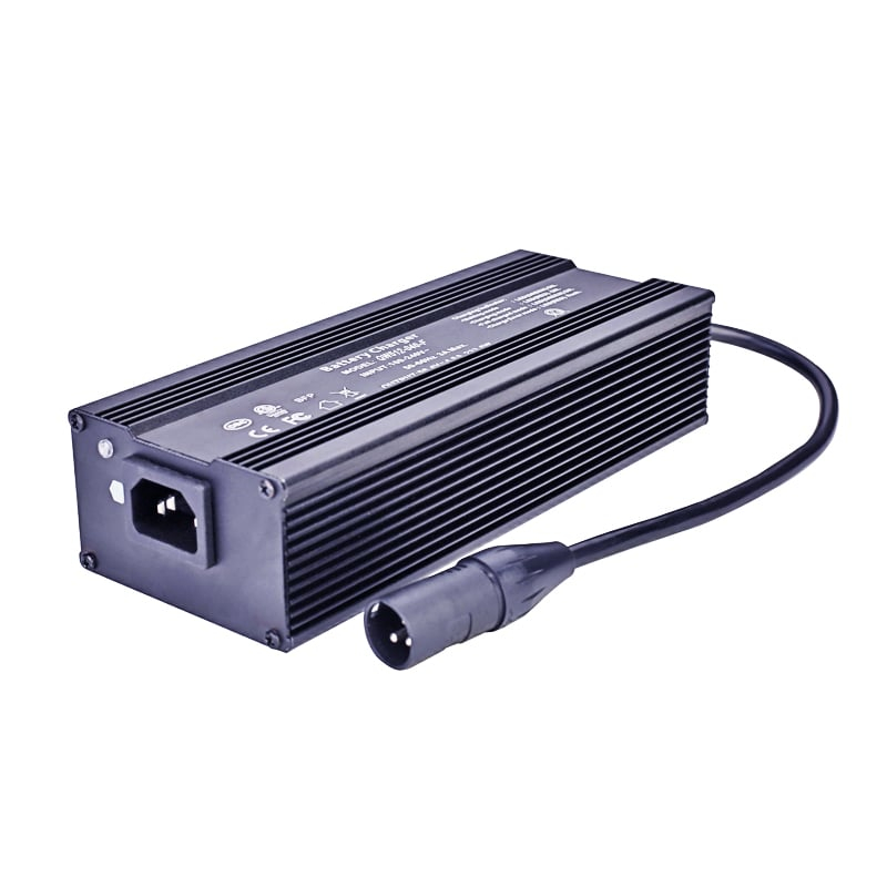 Cargadores 72V 73V 3a 3.5a 250W cargador impermeable IP54 IP56 para exteriores para batería LiFePO 4 LiFePO4 20S 60V/64V