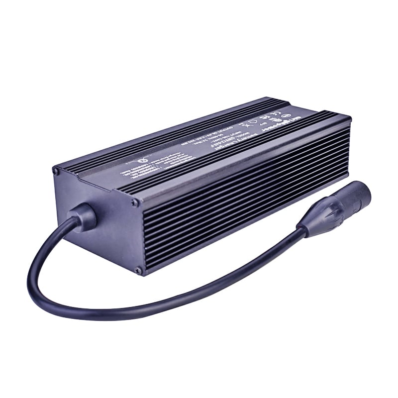 Cargadores de 79,2 V 80,3 V 2.5a 3a 250W cargador impermeable IP54 IP56 para exteriores para batería LiFePO 4 LiFePO4 22S 66V/70,4 V