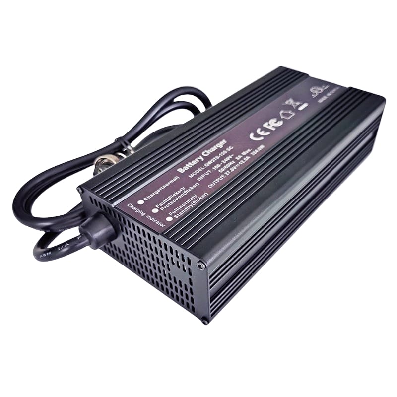 Cargador de batería de 600W, 60V, 6a, 7a, 8a, cargador portátil para baterías de plomo ácido SLA / AGM / VRLA / GEL, salida 73,5 V 8a con PFC