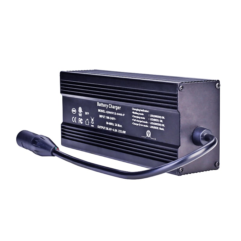 Cargadores 57,6 V 58,4 V 4a 250W cargador impermeable IP54 IP56 para exteriores para batería LiFePO 4 LiFePO4 16S 48V/51,2 V