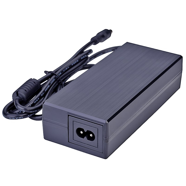 Cargador portátil de 90W 14.4V 14.6V 5A CARGAR DE BATERÍA 6A 6A PARA 4S 12V 12.8V LIFEPO4 Smart Robot Electric Scooters Battery Battery