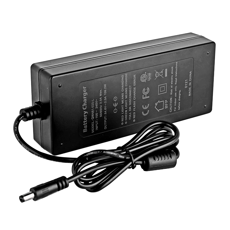 120W 86.4V 87.6V 1.4A Cargador de batería para 24s 72V 76.8V Lifepo4 Pack Battery Scooter eléctrico Bike eléctrico Adaptador de energía portátil