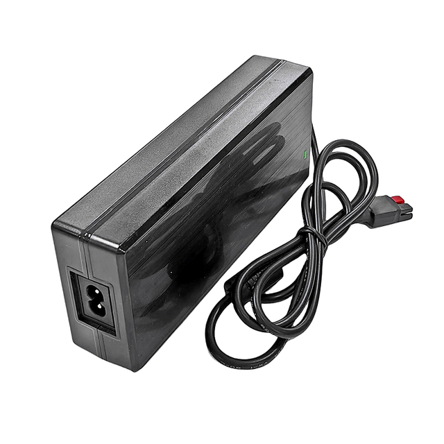 120W 39.6V 40.15V 3A Cargador rápido para 11s 33V 35.2V 36V LIFEPO4 Pack Battery Scooters Electric Battery Cargador de alimentación de cargador