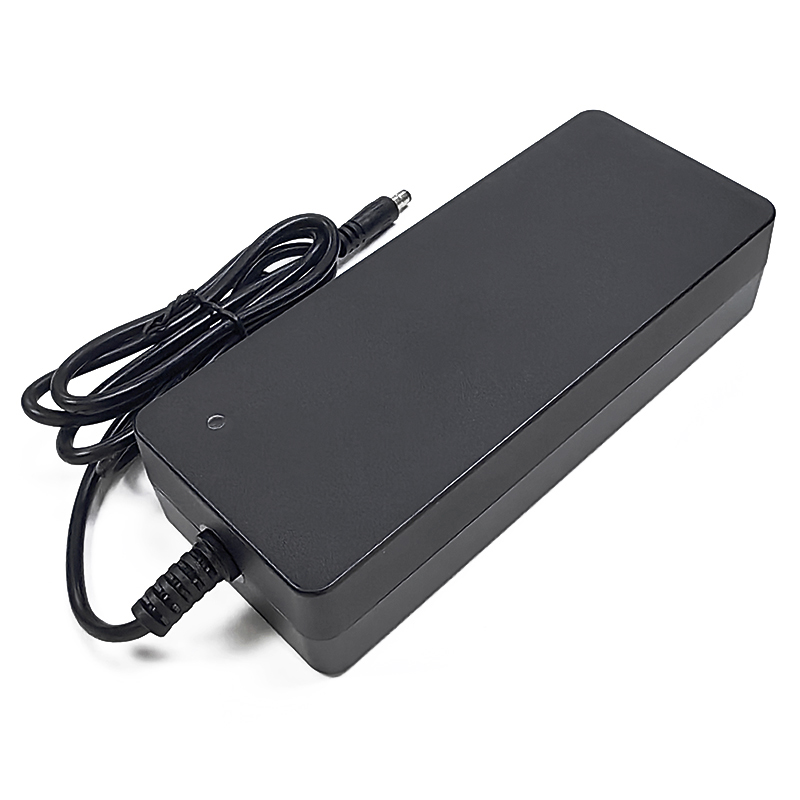 Cargador de batería de 240W 72V 73V 3A Cargador inteligente para 20s 60V 64V LIFEPO4 Robots Electric Bike Energy Battery Battery Battery