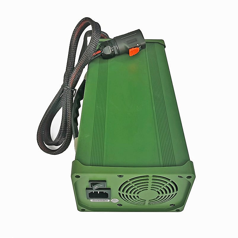 AC 220V 2200W Cargador personalizado 36V 40A 45A 50A Para robots Sistema de energía solar Almacenamiento de energía Batería Pack