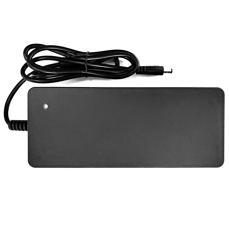 Cargador de batería de 240W 82.8V 83.95V 84V 2A 2.5A Cargador inteligente para 23S 69V 72V 73.6V Scooters eléctricos Lifepo4 Batería Pack