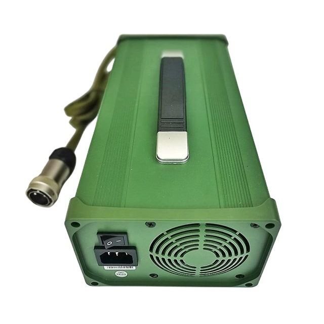 AC 220V 1500W Cargador personalizado 36V 25A 30A Cargador de batería 35A para baterías ácidas de plomo Potencia de energía portátil Batería de almacenamiento de energía