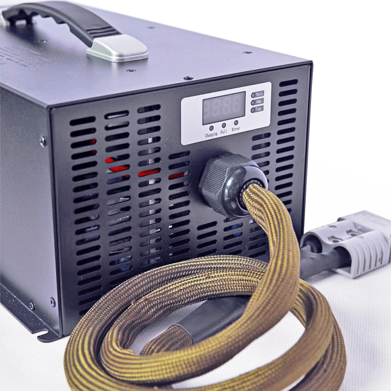 AC 220V 3600W 60V 35A 40A 45A 50A Batería Cargadores para triciclos eléctricos motocicletas eléctricas Pack