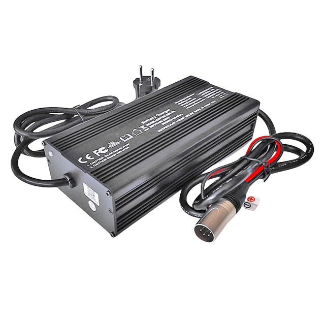 Cargadores de batería de 360W 12,6V 16a 17a 18a 19a 20a Cargador impermeable IP56 para baterías de iones de litio de motocicletas eléctricas 3S 10,8V 11,1V 12V