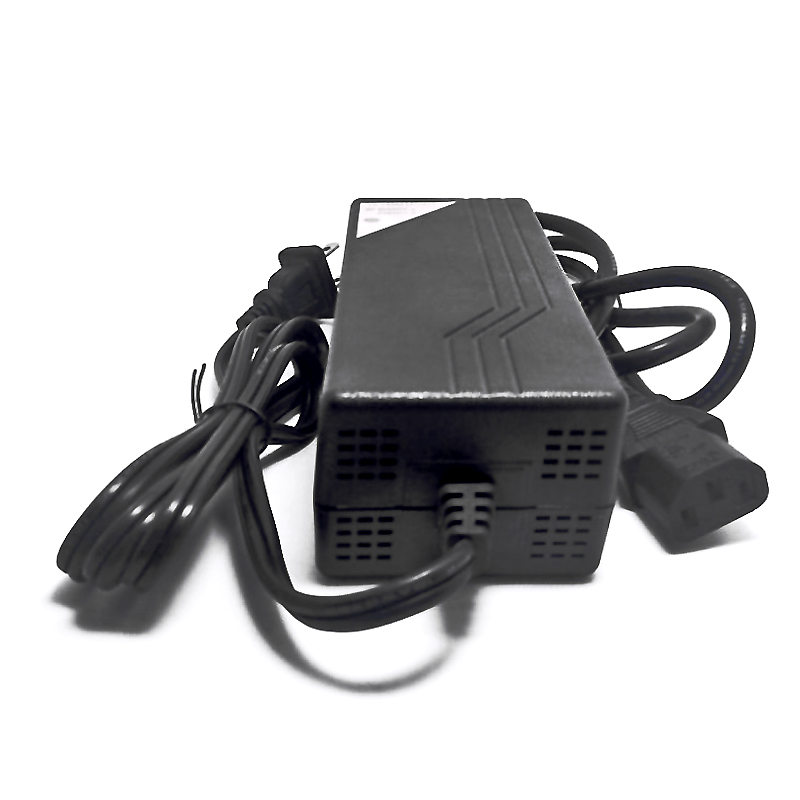 Cargador de batería de 150W 72V 1.5A Cargador para bicicletas eléctricas triciclos eléctricos Bike Electric AGM VRLA Gel Batinas ácidas Packs