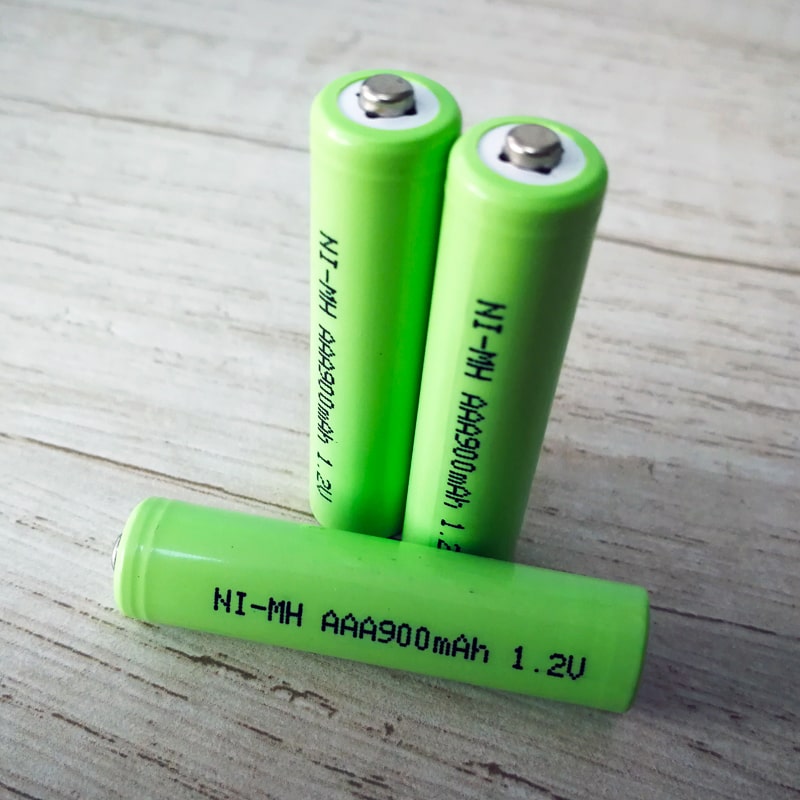 Batería recargable plana NiMH AAA de 1,2 V (900 mAh)