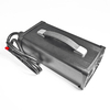 Cargador de 900W LiFEPO4 57.6V 58.4V 15A Cargador de batería para 16S 48V 51.2V Lleavadas eléctricas Triticlos Electric Battery Pack