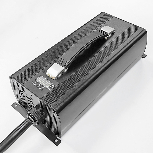 Cargador de batería AC 220V 2200W 82,8 V 83,95 V 84V 20a 25a 26a LiFePO4 cargador para 23S 69V 72V 73,6 V paquete de batería eléctrica para motocicleta