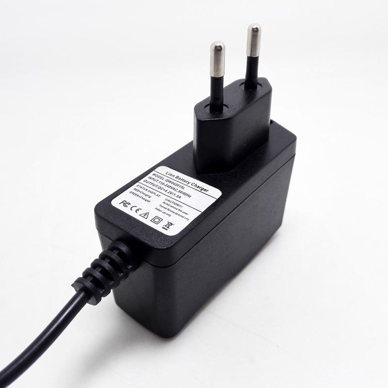 18V 18.25V 0.5A 15W LIFEPO4 Adaptador de cargador de batería para 5s 15V 16V Banco de energía Bank Cargador Au US EU UK Plug