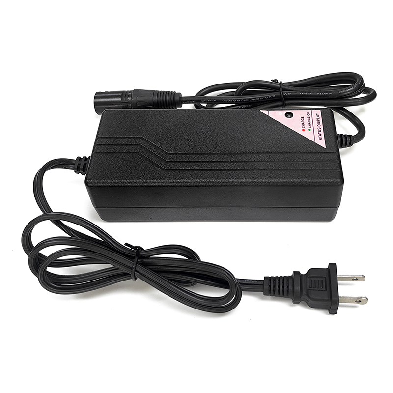 Cargador de batería de 150W 72V 1.5A Cargador para bicicletas eléctricas triciclos eléctricos Bike Electric AGM VRLA Gel Batinas ácidas Packs