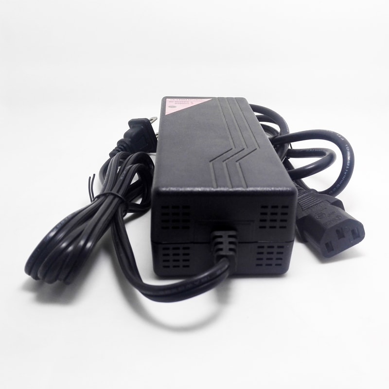Venta directa de fábrica 72V 73V 2A Cargador 150W para 20S 60V 64V LIFEPO4 Paquete de baterías