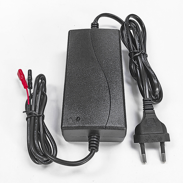 60W 42V 43.2V 43.8V 1A LIFEPO4 CARGADOR PARA 12S 36V 38.4V LIFEPO4 Batería Batería Taladros de alimentación Cargador rápido Cargador