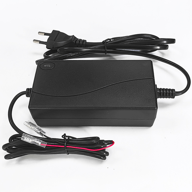 60W 42V 43.2V 43.8V 1A LIFEPO4 CARGADOR PARA 12S 36V 38.4V LIFEPO4 Batería Batería Taladros de alimentación Cargador rápido Cargador