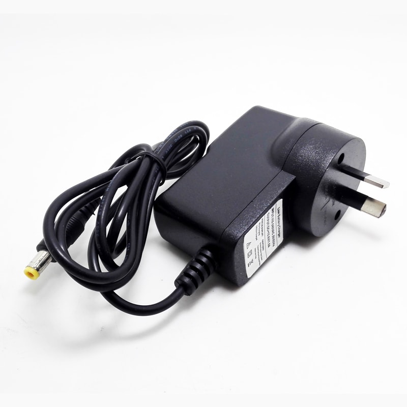 Cargador de pared de 15W AU EU UK US 12.6V 0.5a 1a Cargador de batería para 3S 10.8V 11.1V 12V Equipos de sonido Amplificadores Altavoz baterías de litio