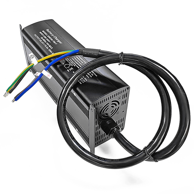 Cargador inteligente AC 220V 2200W 5S 15V 16V para batería LiFePO4 18V 18,25 V 65a 70a triciclos eléctricos cargador de batería para coches eléctricos