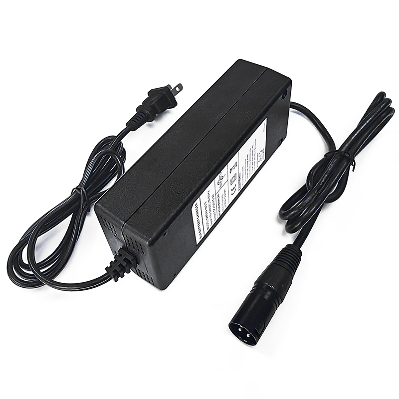 150W 42V 43.2V 43.8V 3A 3.5A Cargador rápido para 12s 36V 38.4V LifePO4 Batería de almacenamiento de energía eléctrica Batería de energía Adaptador