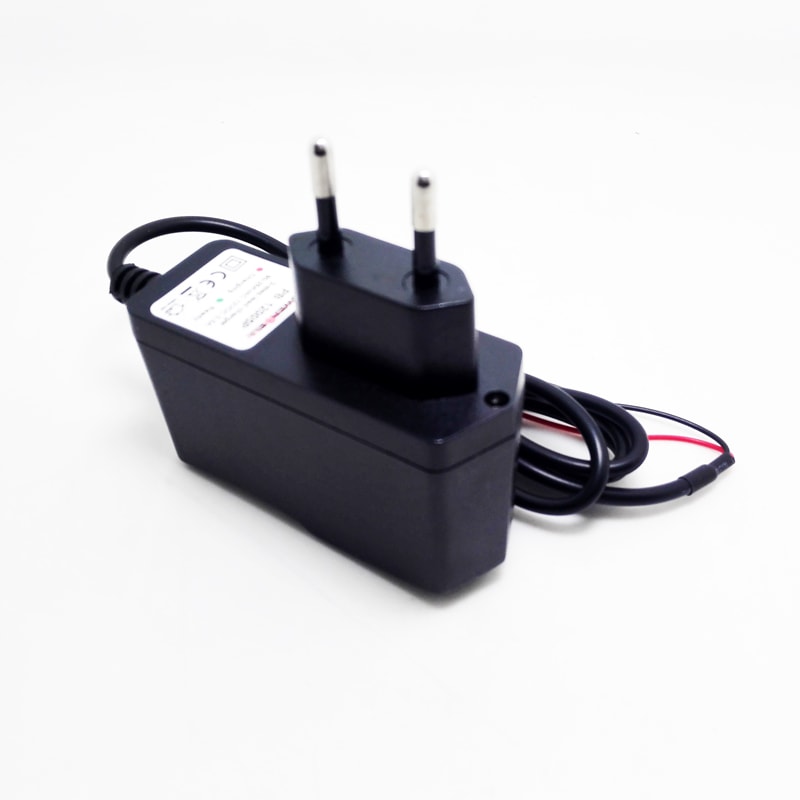 Cargador de pared AU EU UK US 15W 24V 25,2 V 0.5a adaptador de cargador para 6S 21,6 V 22,2 V faros Led baterías de iones de litio paquete de baterías