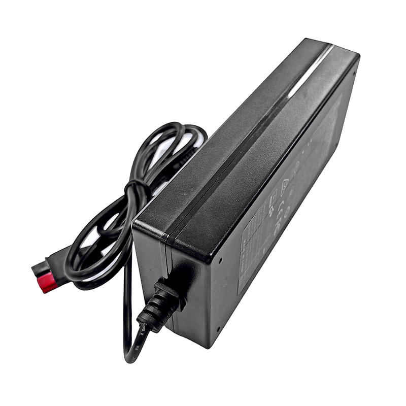 120W 50.4V 51.1V 2A Cargador rápido para 14S 42V 44.8V LIFEPO4 Batería Scooters Electric Battery Cargador de alimentación de cargador