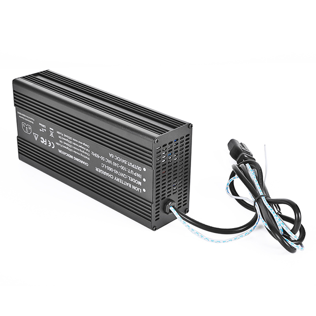 CANBUS CANBUS 360W 79.2V 80.3V 4A 4.5A Cargador de batería para 22s 66V 70.4V LIFEPO4 Batería Smart Robot Drones Electric Scooter AGV