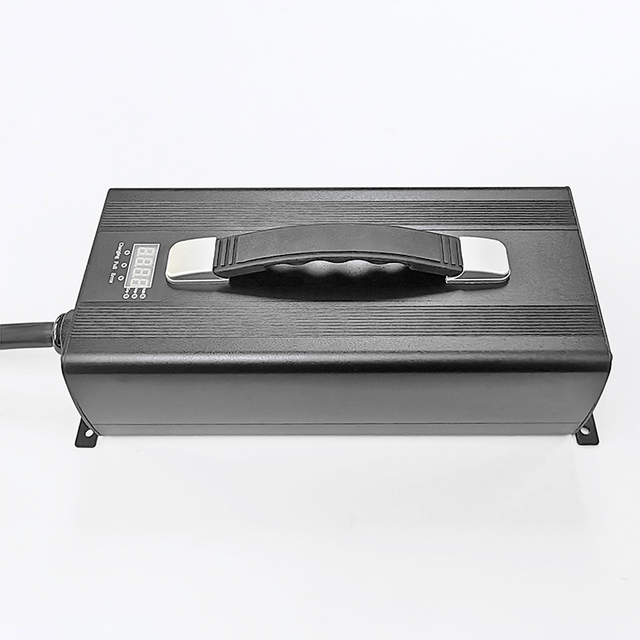 Cargador de batería AC 220V 2200W 75,6 V 76,65 V 25a 28a LiFePO4 cargador para 21S 63V 67,2 V paquete de batería de coches eléctricos de motocicletas