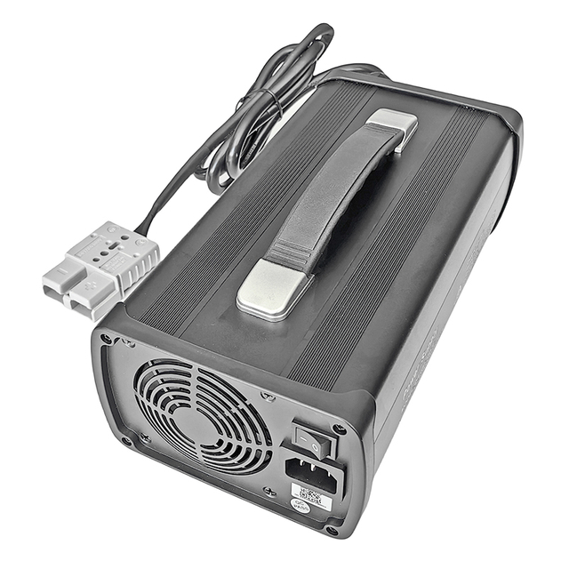 Cargador de batería de 900W, 72V, 8a, 9a, 10a para baterías de plomo ácido, paquete de batería de almacenamiento de energía para carretilla elevadora eléctrica RVS