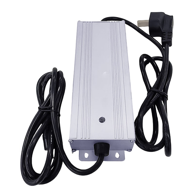 Cargador de batería de plomo ácido sellado sin ventilador, resistente al agua, 180W, 58,4V, 3A, IP67, para batería AGM GEL SLA de 48V