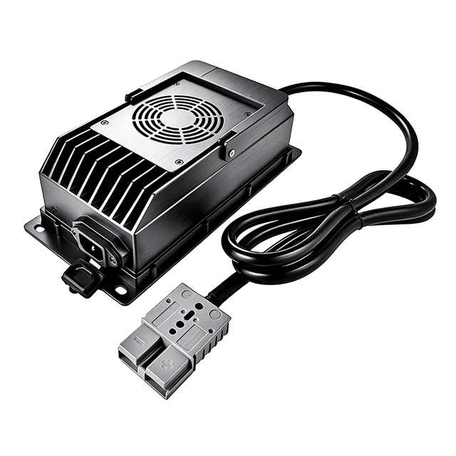 AC 220V 1800W 12V 40A IP67 Cargador de batería a prueba de agua para ahorro de energía Baterías de plomo ácido Barco eléctrico Carro de golf Fuente de alimentación al aire libre
