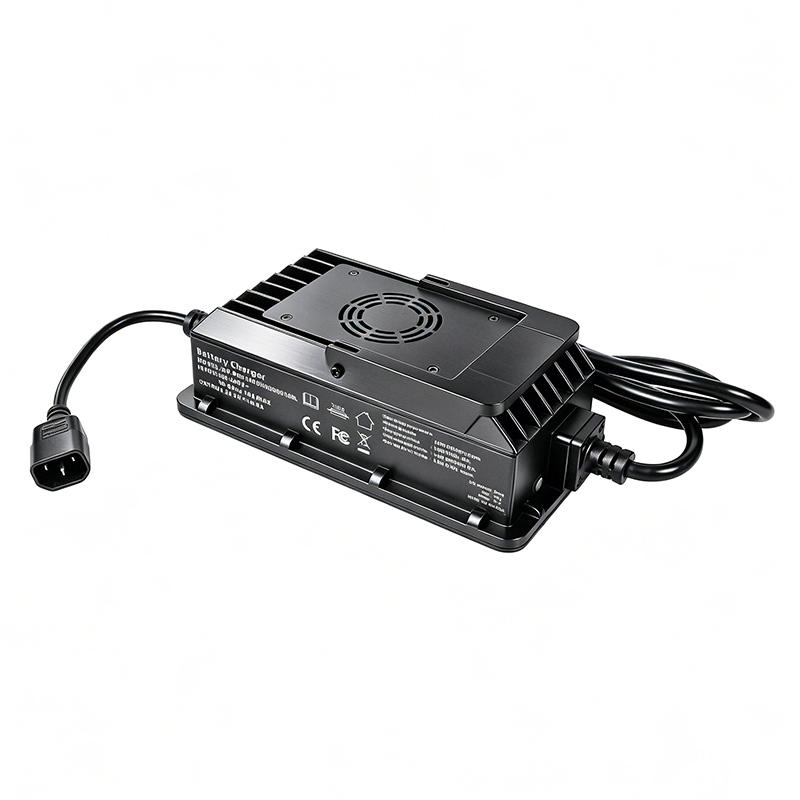 Cargador impermeable AC 220V 1500W 36V 25A 30A IP67 cargador de batería para ahorro de energía baterías de plomo ácido fuente de alimentación exterior para barcos eléctricos