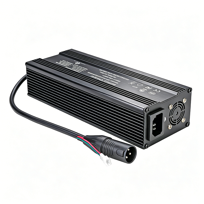 360W CANBus Charger 16.8V 16a 17a 18a 19a 20a Battery Charger for 4S 14.4V 14.8V Robot Electric Scooter Lithium ion Batteries Pack