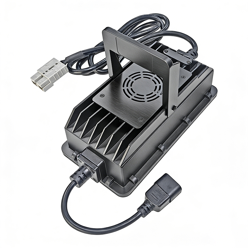 Cargador de batería de plomo y ácido resistente al agua, 12V, 30A, 1100W, 14,6 V, IP67, cargador sellado inteligente para scooter Solar de respaldo marino RV