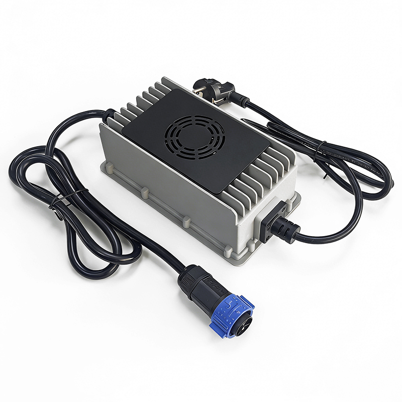 Cargador para exteriores de 900W, 58,4 V, 15a, IP67, cargador de batería de plomo y ácido sellado resistente al agua, adecuado para batería de GEL SLA de 48V AGM